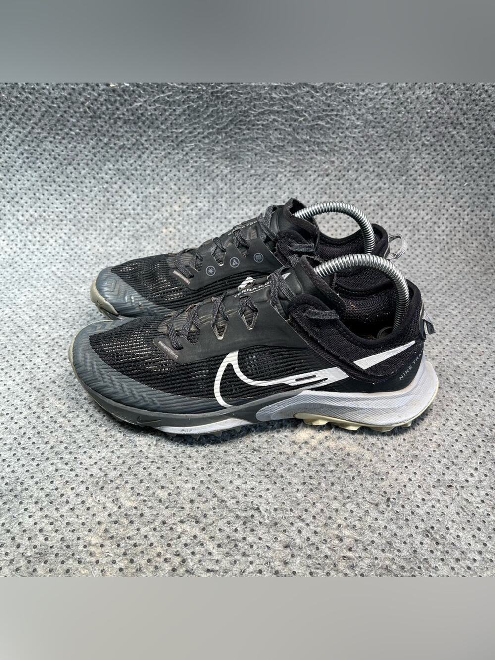 Nike Air Zoom Terra Kiger 8 Shoes Size 8 Women’s 6.5 Men’s